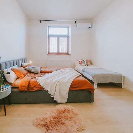Priestranny Apartman V Centre Košice Buitenkant foto